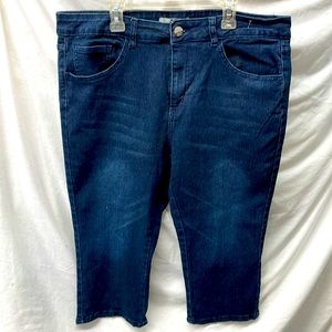 American quality denim faded capris ladies sz16